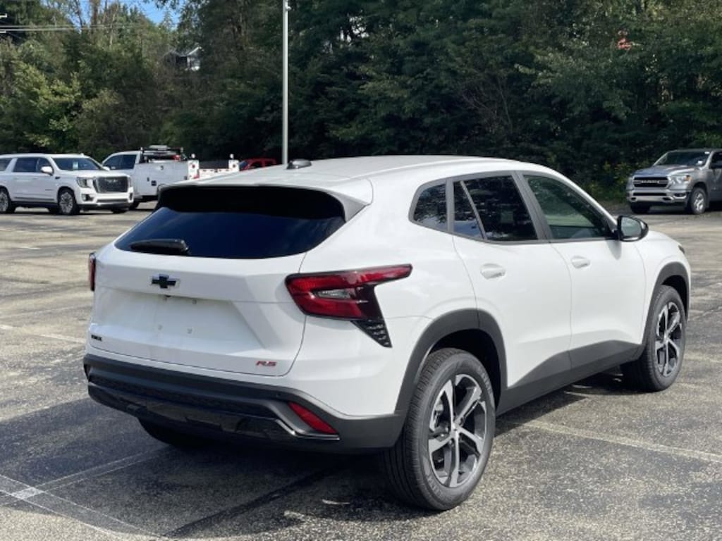 New 2026 Chevrolet Trax 1RS SUV