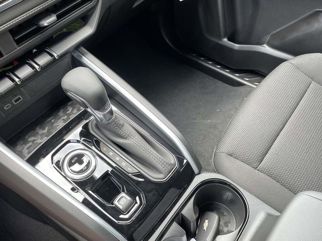 2025 Chevrolet Colorado LT - Photo 27