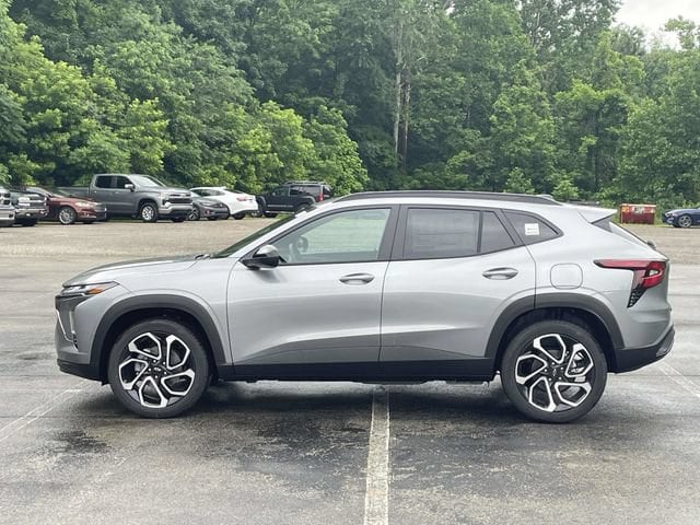 2026 Chevrolet Trax RS - Photo 6
