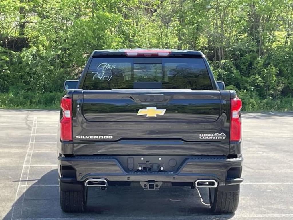 New 2026 Chevrolet Silverado 1500 High Country Truck