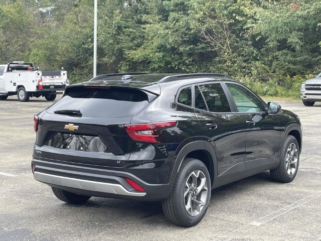 New 2026 Chevrolet Trax LT SUV