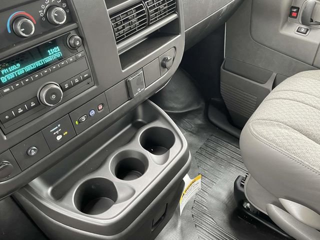 2025 Chevrolet Express Cargo Work Van - Photo 22