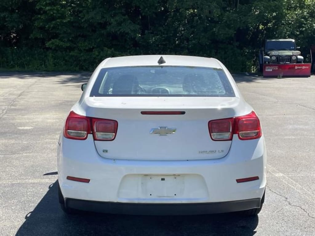Used 2015 Chevrolet Malibu LS Car