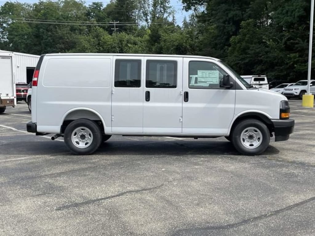 New 2025 Chevrolet Express Cargo WT Van