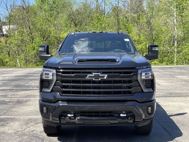 2026 Chevrolet Silverado 2500 HD High Country - Photo 8