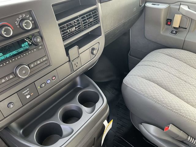 2025 Chevrolet Express Cargo Work Van - Photo 22
