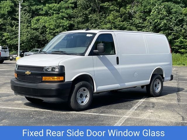2025 Chevrolet Express Cargo Work Van - Photo 10