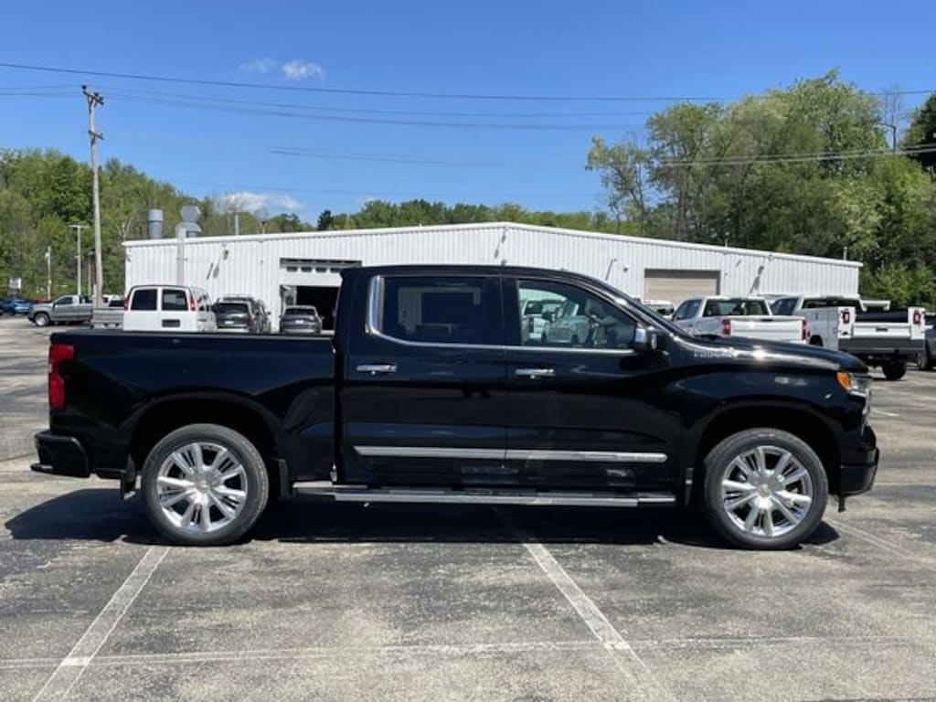 New 2026 Chevrolet Silverado 1500 High Country Truck