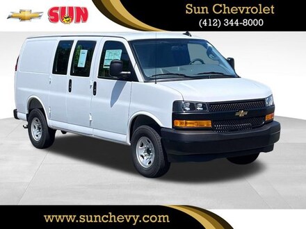 2025 Chevrolet Express Cargo WT Van