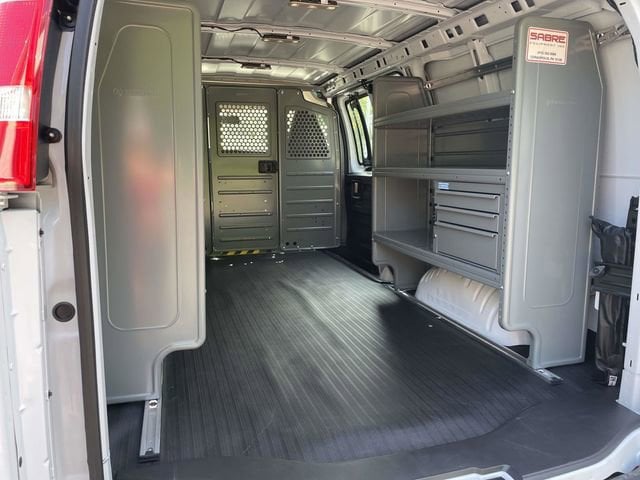 2025 Chevrolet Express Cargo Work Van - Photo 14