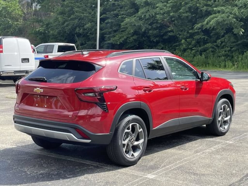 New 2026 Chevrolet Trax LT SUV