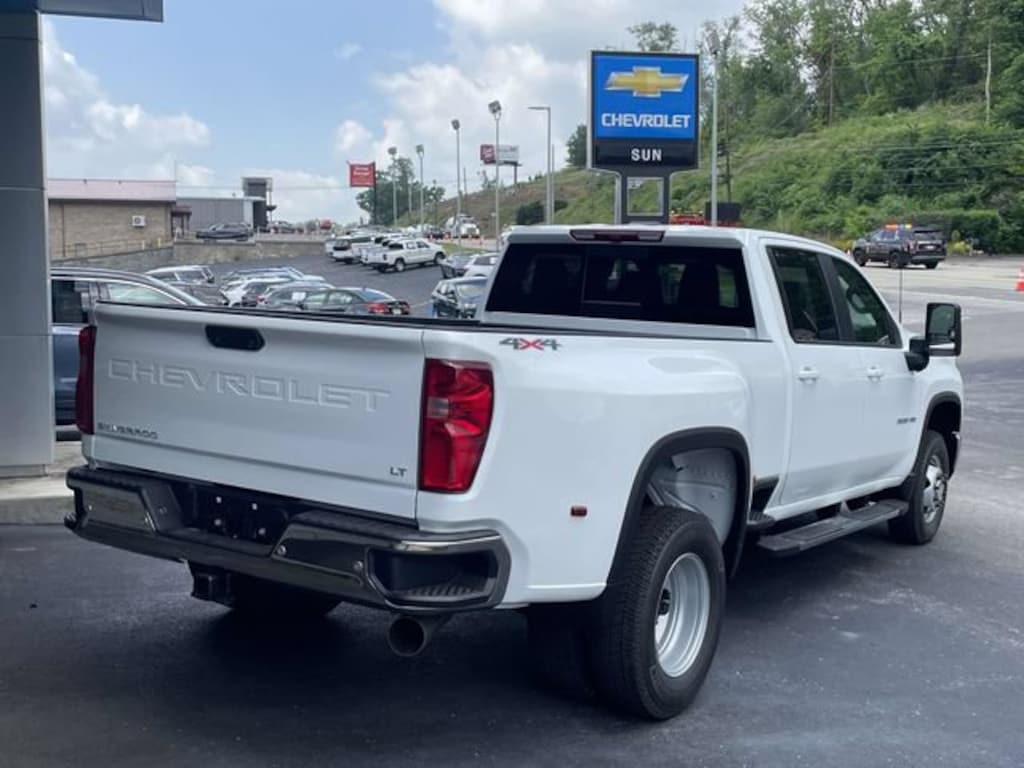 New 2026 Chevrolet Silverado 3500 HD LT DRW Truck