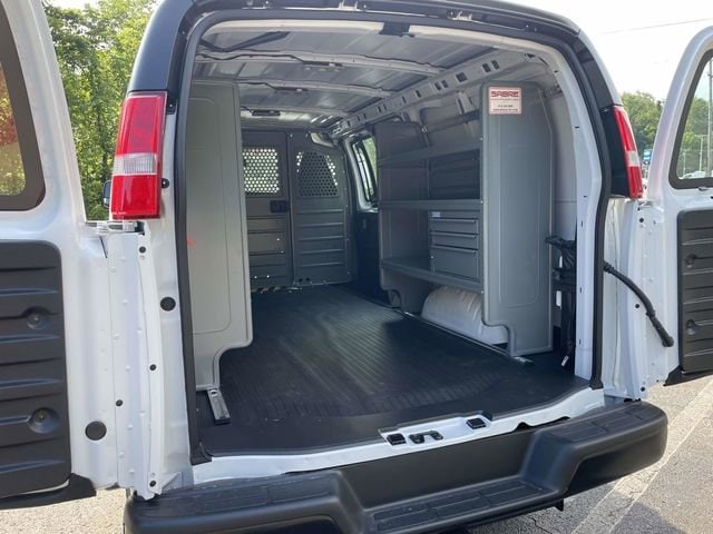 2025 Chevrolet Express Cargo Work Van - Photo 15