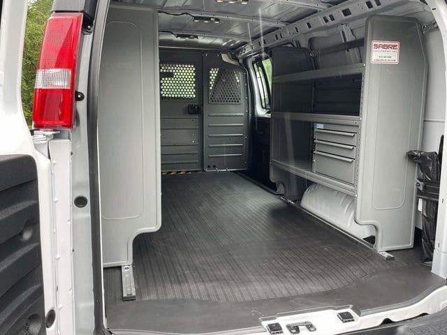 2025 Chevrolet Express Cargo Work Van - Photo 14
