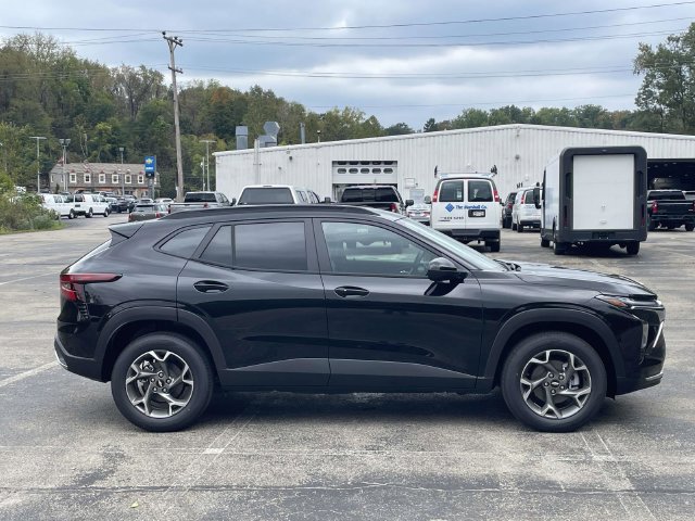 New 2026 Chevrolet Trax LT SUV