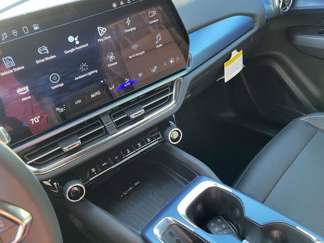 2025 Chevrolet Equinox EV LT - Photo 29