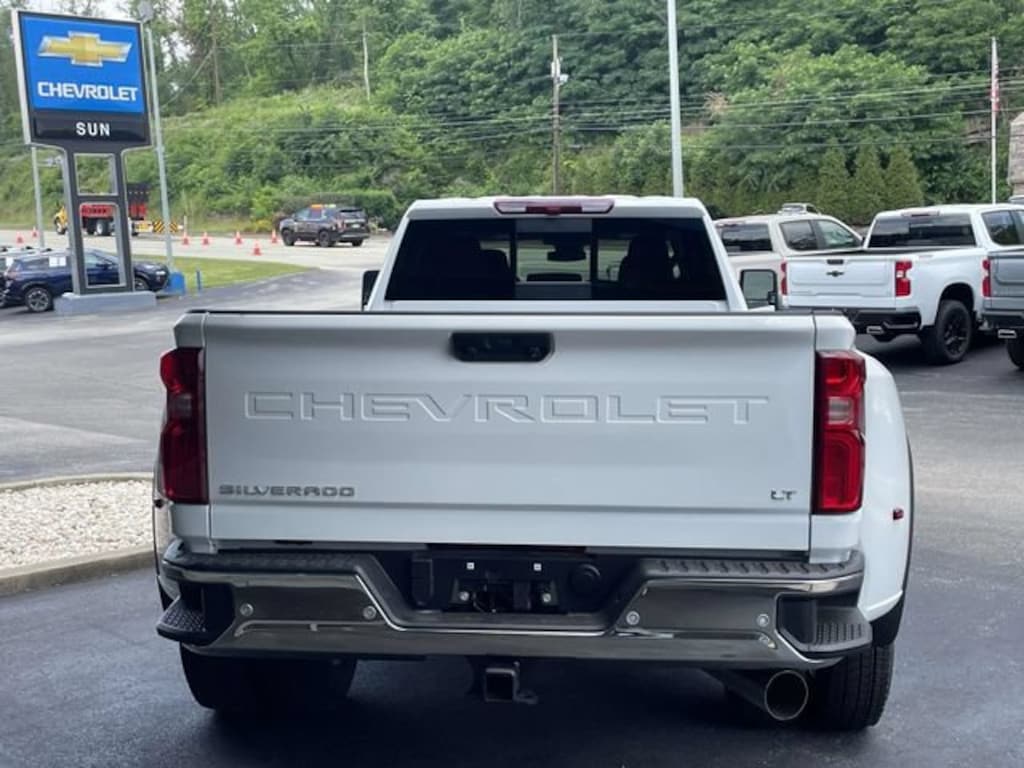 New 2026 Chevrolet Silverado 3500 HD LT DRW Truck