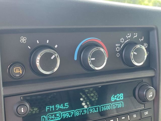 2025 Chevrolet Express Cargo Work Van - Photo 20