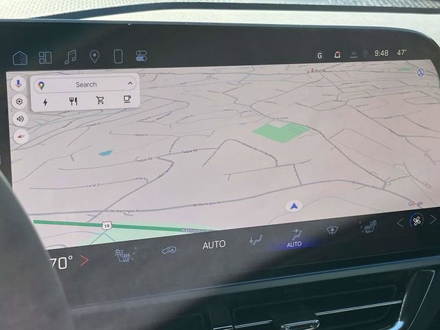 2025 Chevrolet Equinox EV LT - Photo 24