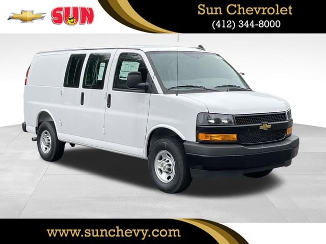 2025 Chevrolet Express Cargo