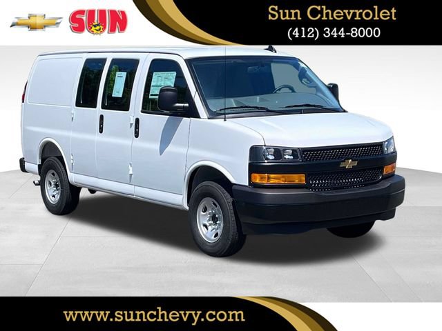 2025 Chevrolet Express Cargo WT Van