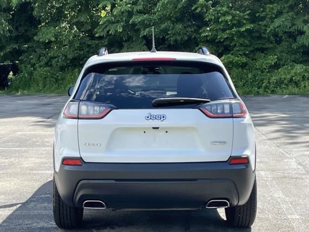 Used 2022 Jeep Cherokee Latitude Lux 4x4 SUV
