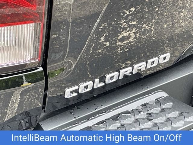 2025 Chevrolet Colorado LT - Photo 11