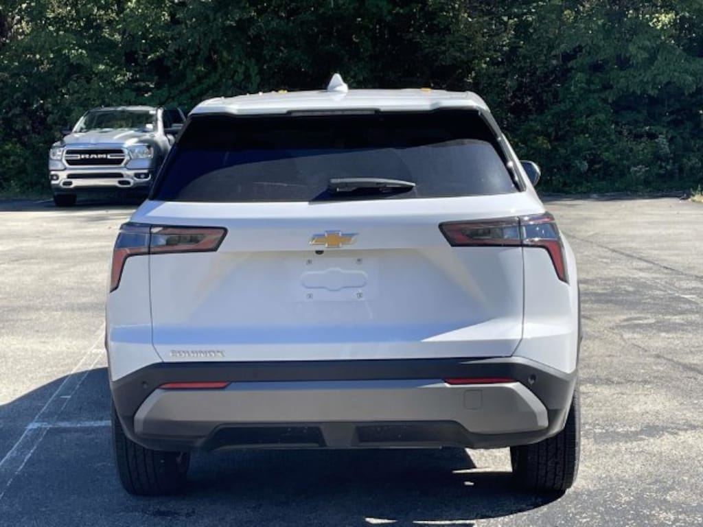 Used 2027 Chevrolet Equinox LT SUV