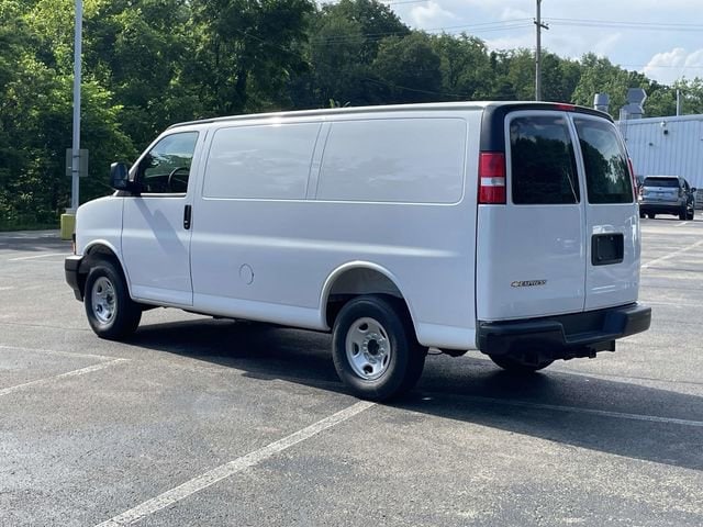 2025 Chevrolet Express Cargo Work Van - Photo 6
