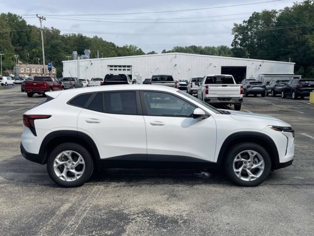 Used 2024 Chevrolet Trax LS SUV