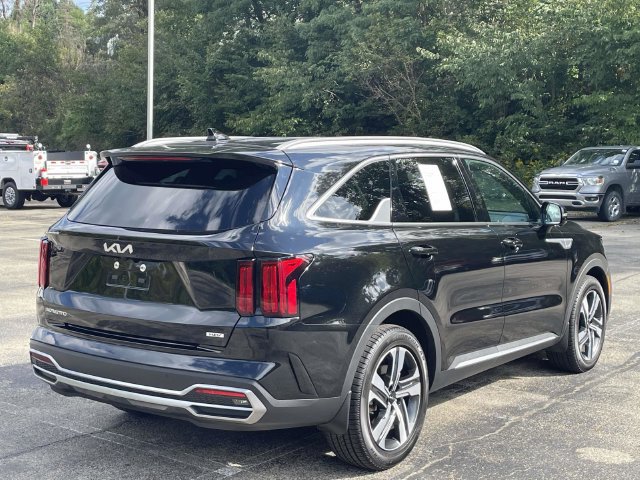 Used 2023 Kia Sorento Hybrid SX Prestige SUV