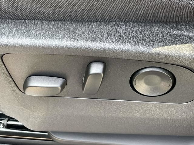 2026 Chevrolet Silverado 1500 LT - Photo 15