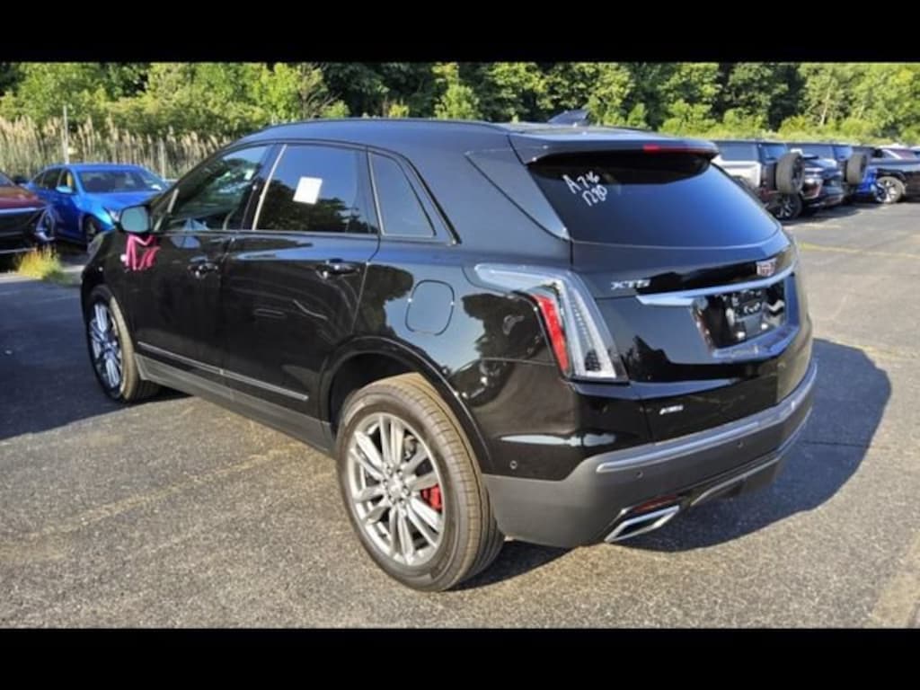 Used 2026 CADILLAC XT5 Sport SUV