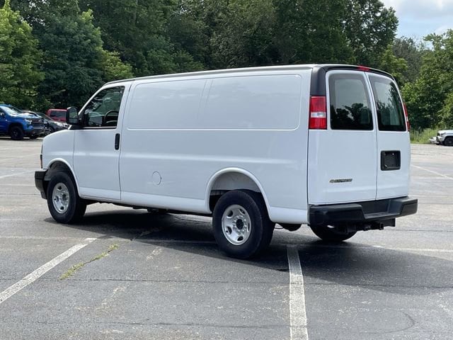 2025 Chevrolet Express Cargo Work Van - Photo 6