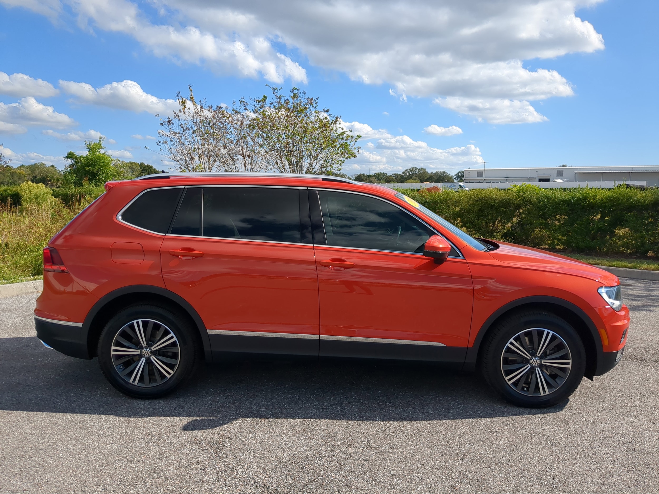 Used 2019 Volkswagen Tiguan SEL with VIN 3VV3B7AX2KM159406 for sale in Reston, VA