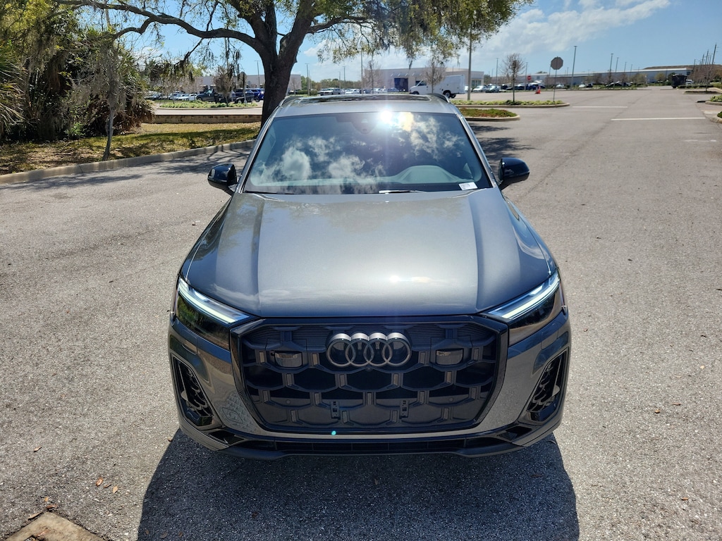New 2026 Audi SQ7 4.0T Premium Plus SUV