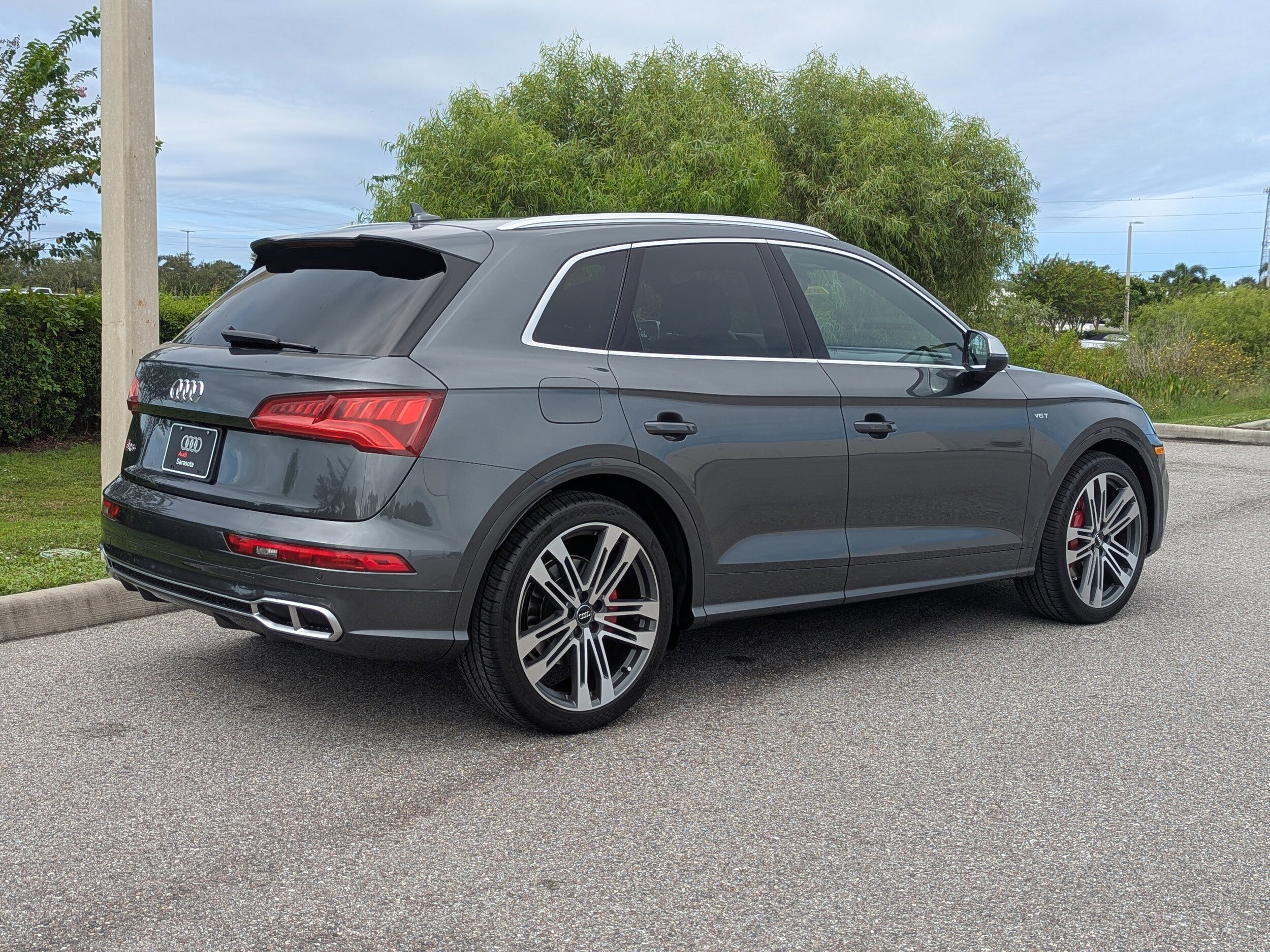 2018 Audi SQ5 Prestige photo 3