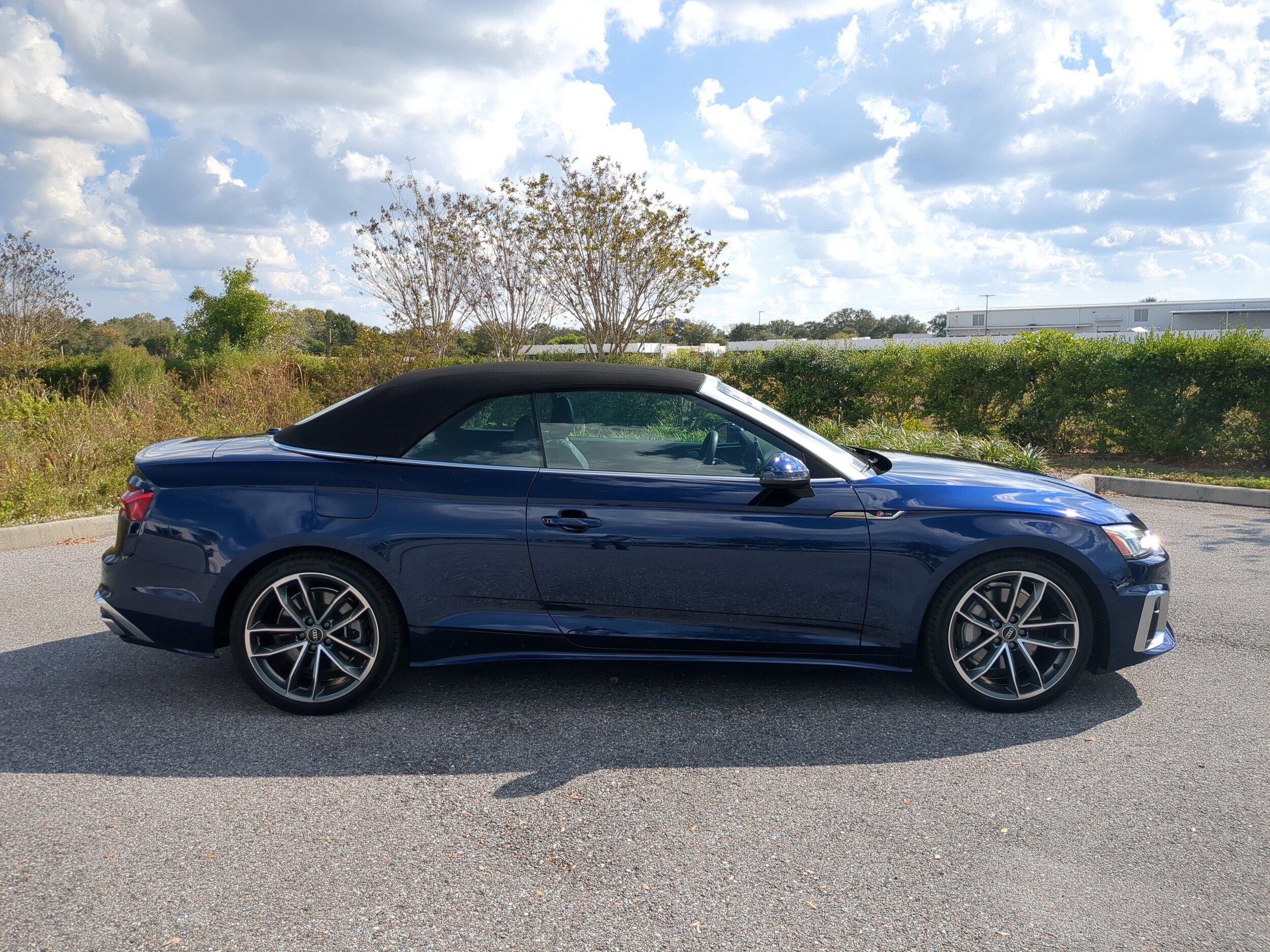 2024 Audi A5 Cabriolet S line Premium photo 2
