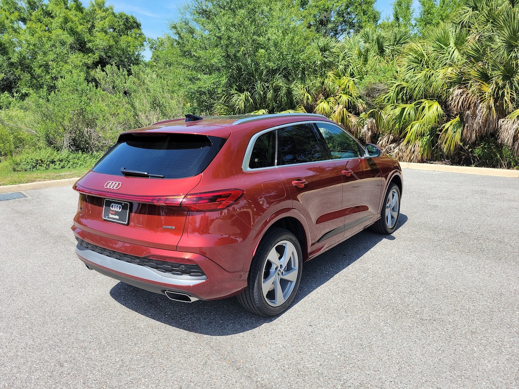 New 2026 Audi Q5 2.0T Premium Plus SUV