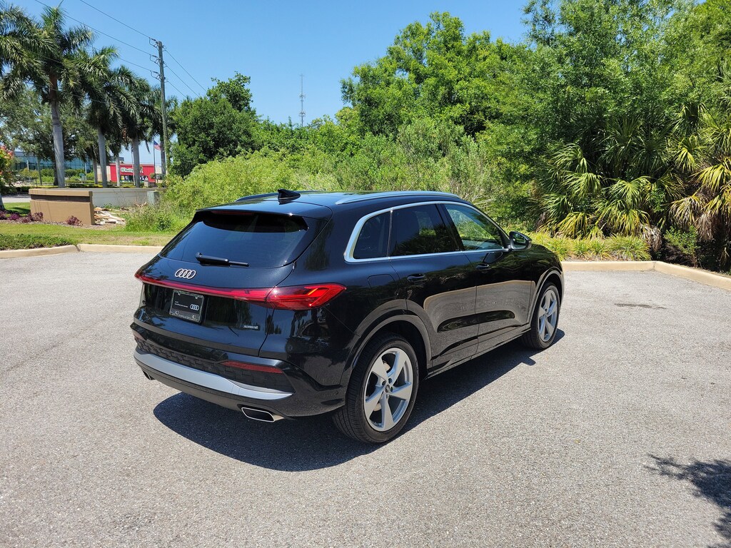 Certified 2025 Audi Q5 Prestige SUV