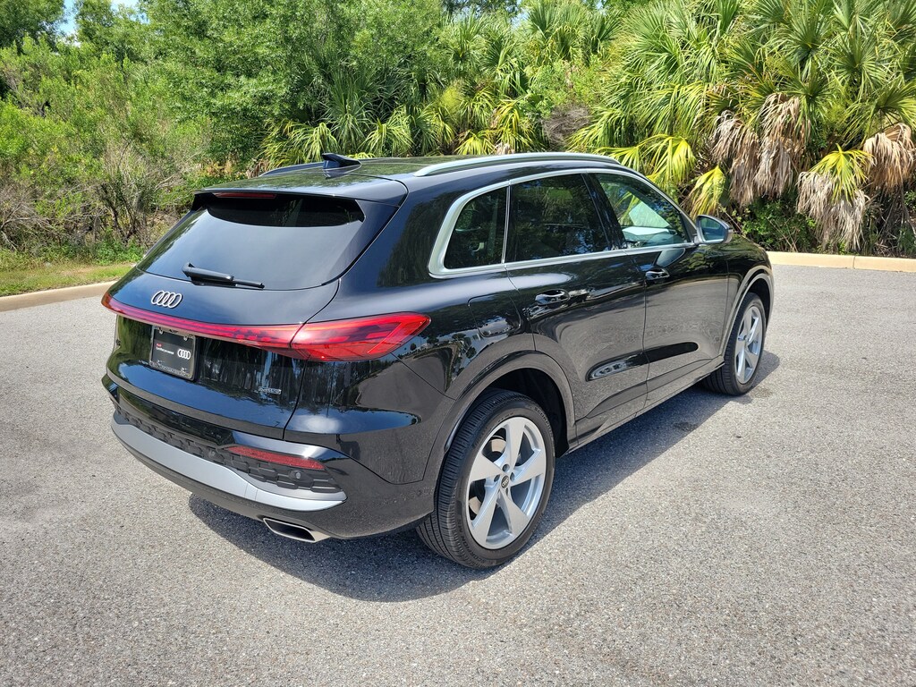 Certified 2025 Audi Q5 Premium Plus SUV