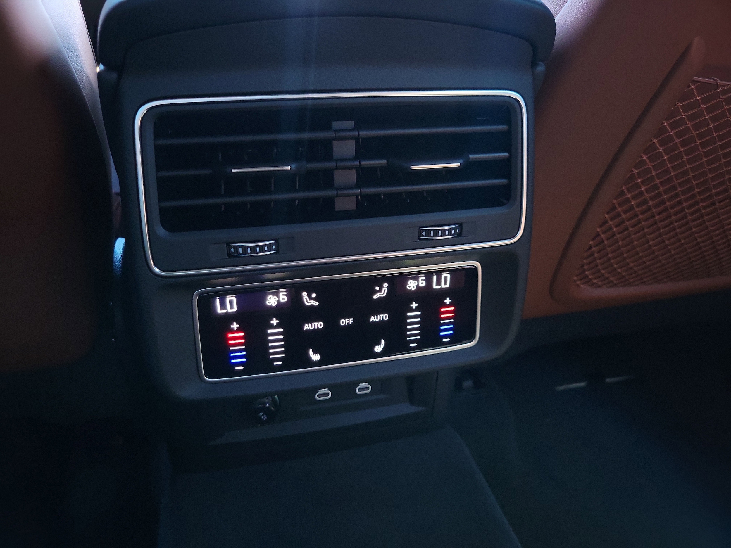 2026 Audi Q8 Premium Plus - Photo 15
