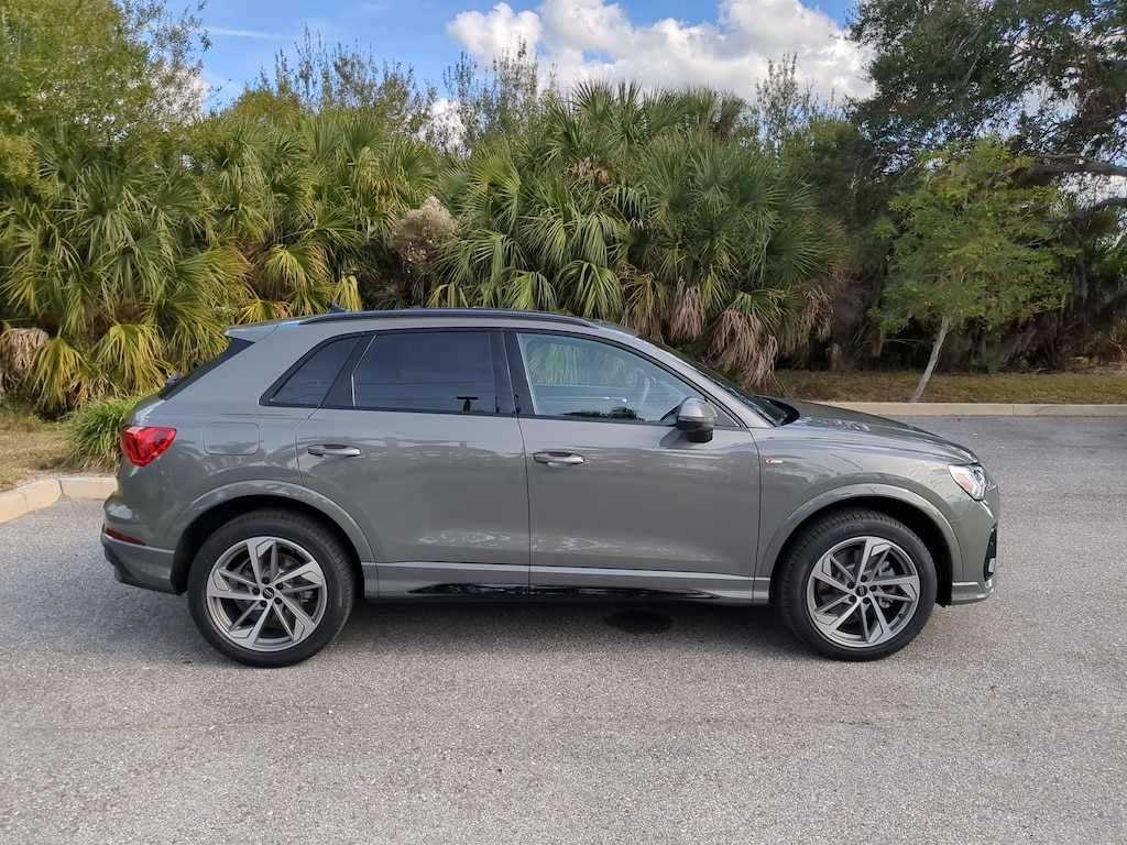 New 2025 Audi Q3 45 S line Premium SUV