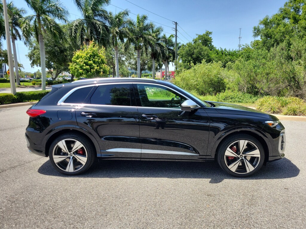 New 2026 Audi SQ5 3.0T Premium Plus SUV