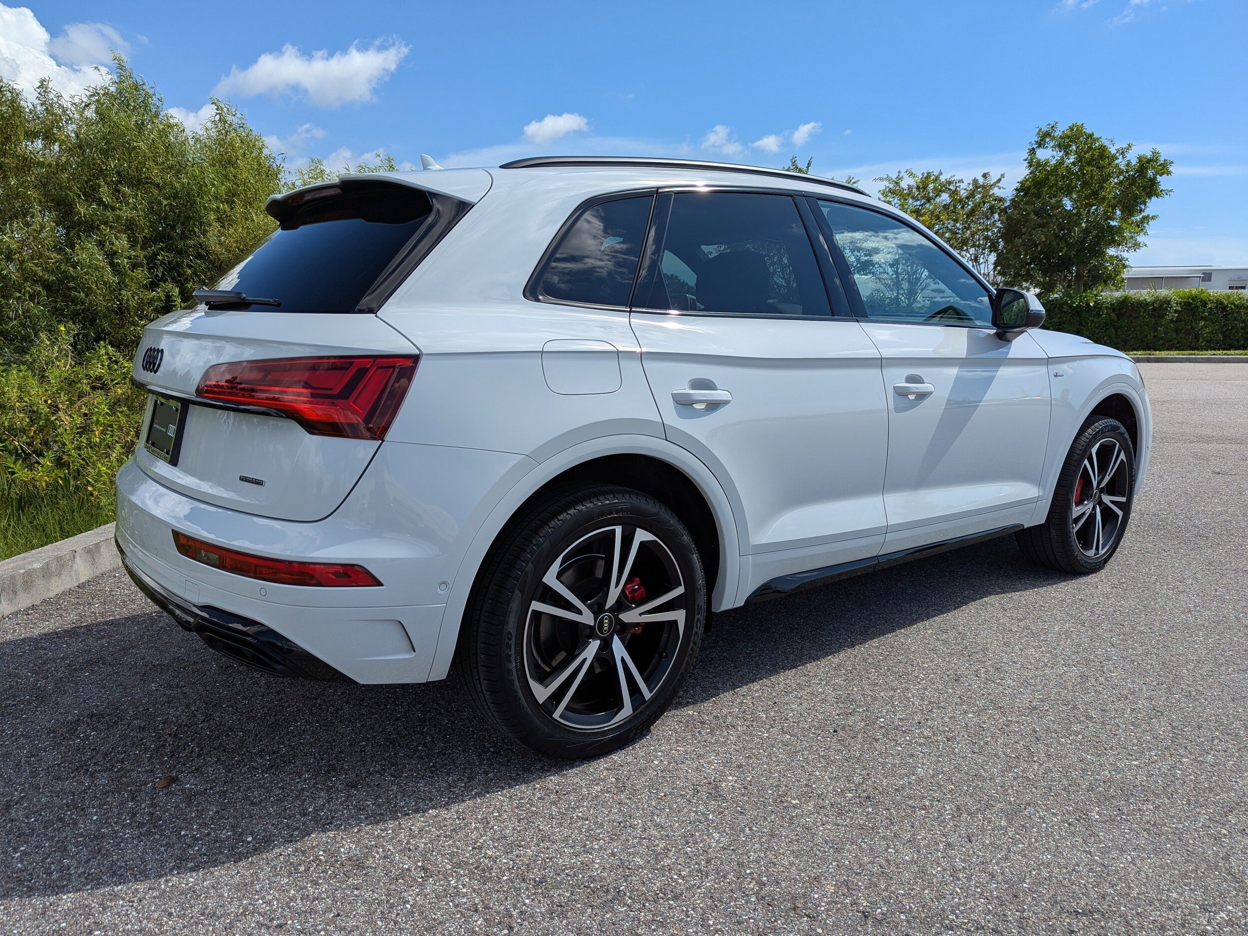 2025 Audi Q5 S line Premium Prestige photo 2