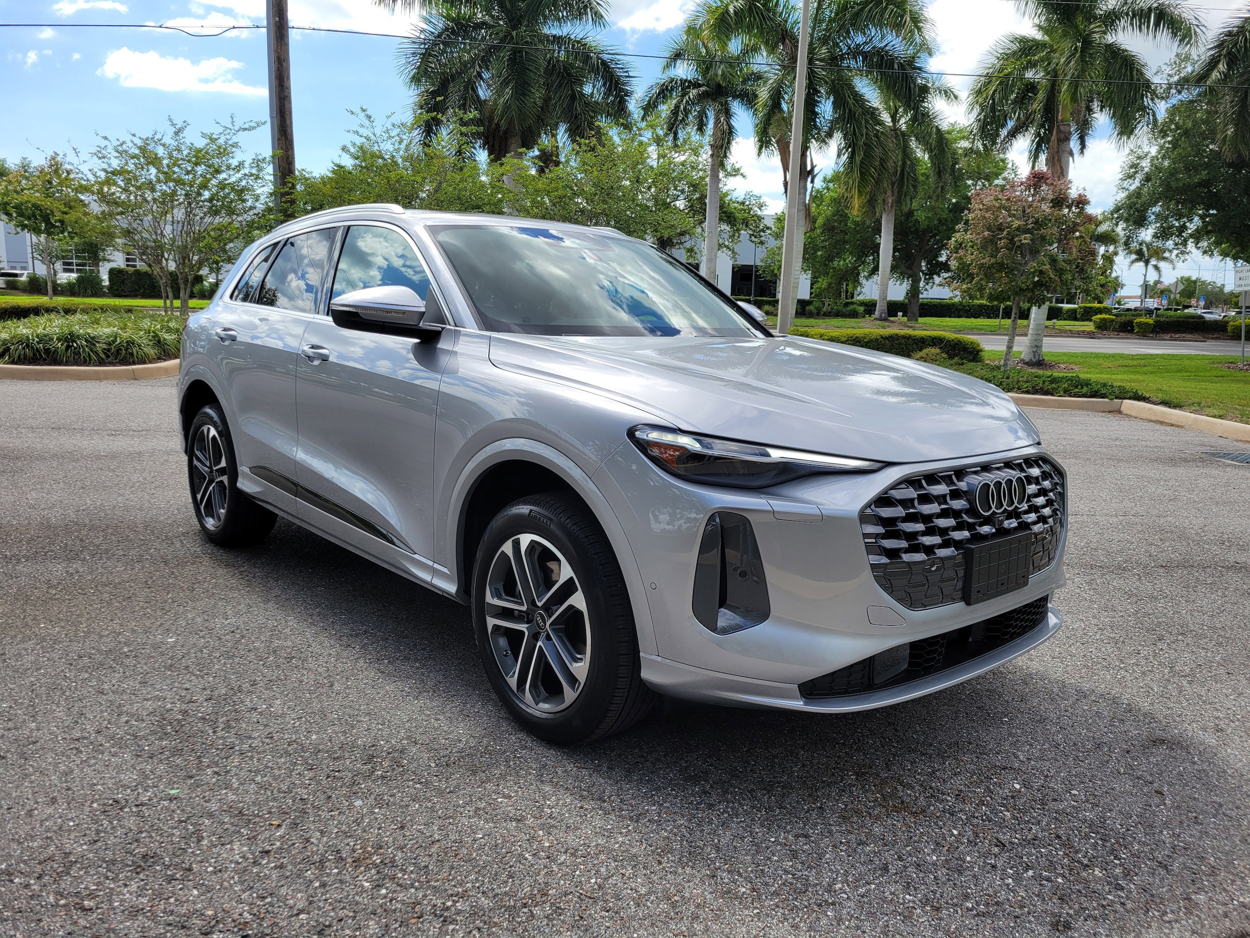 2026 Audi Q5 Premium quattro's photo