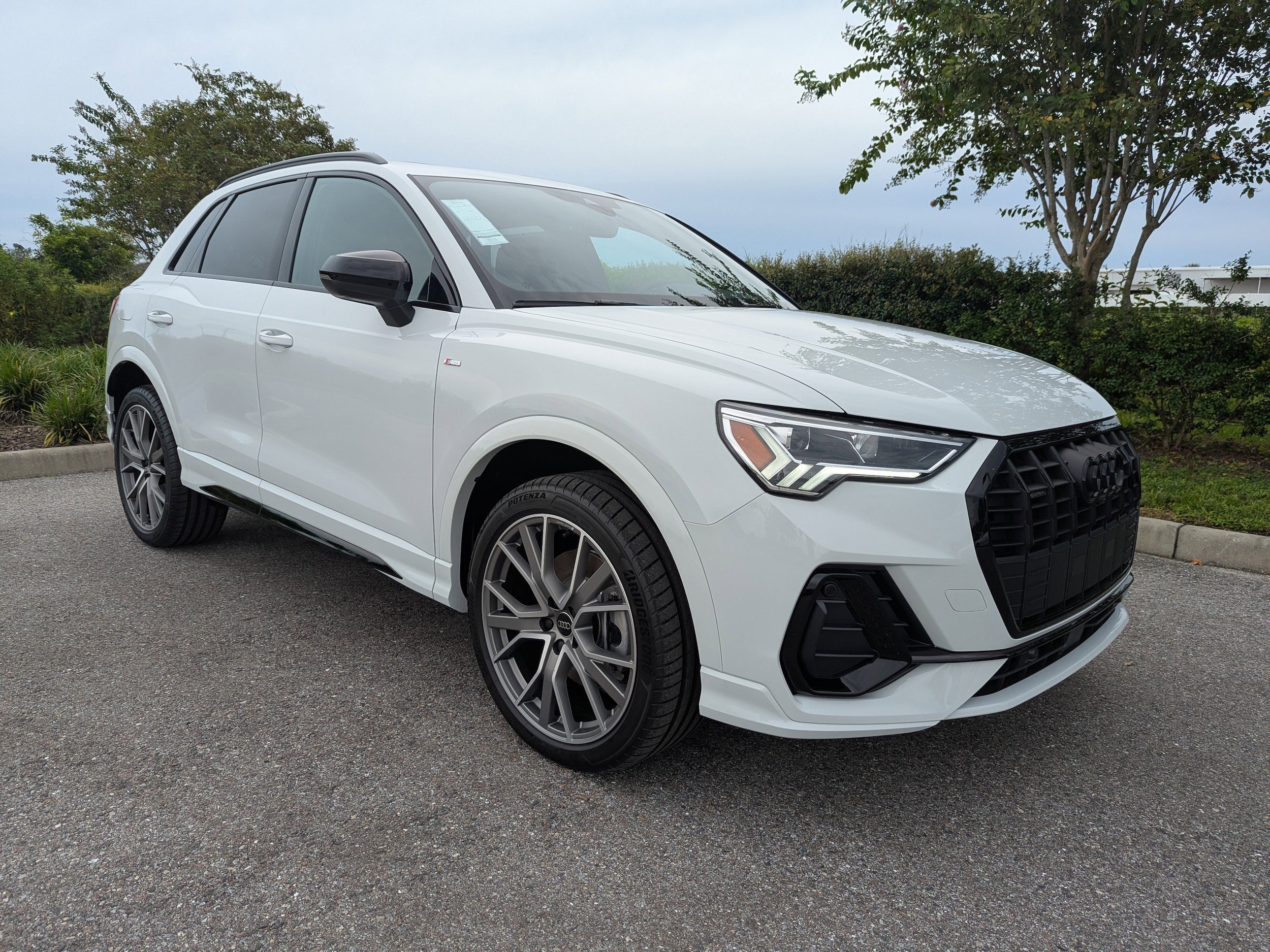 2025 Audi Q3 45 S line Premium Plus