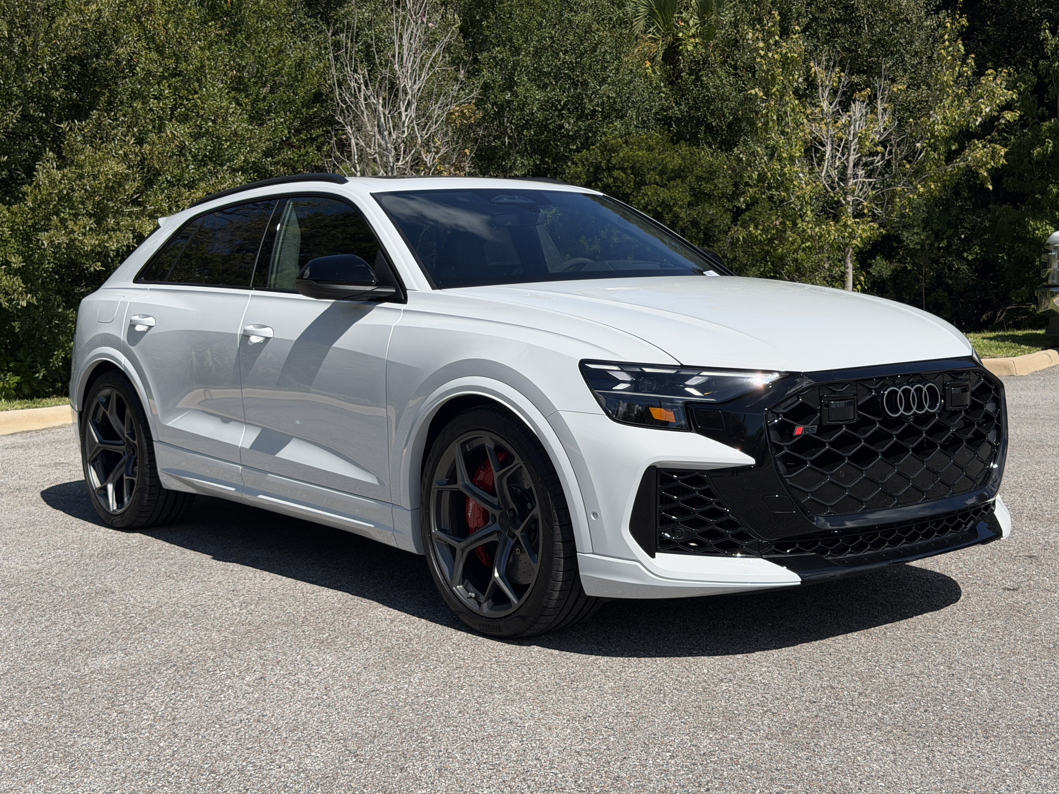 2027 Audi RS Q8