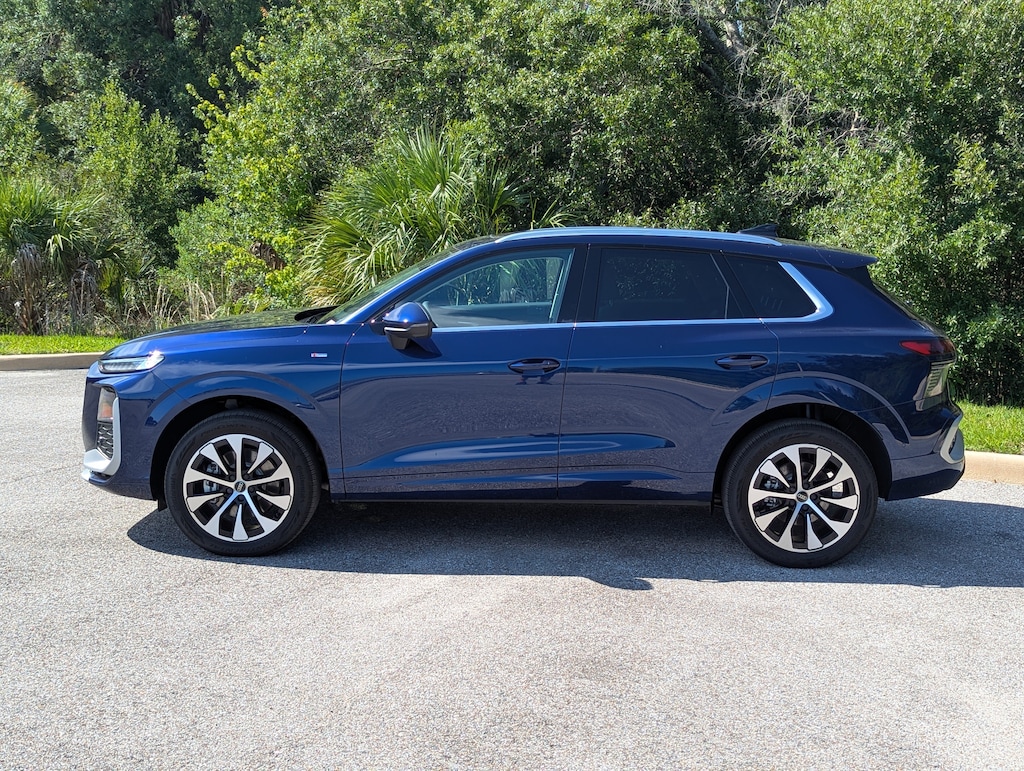 New 2026 Audi Q3 S line SUV