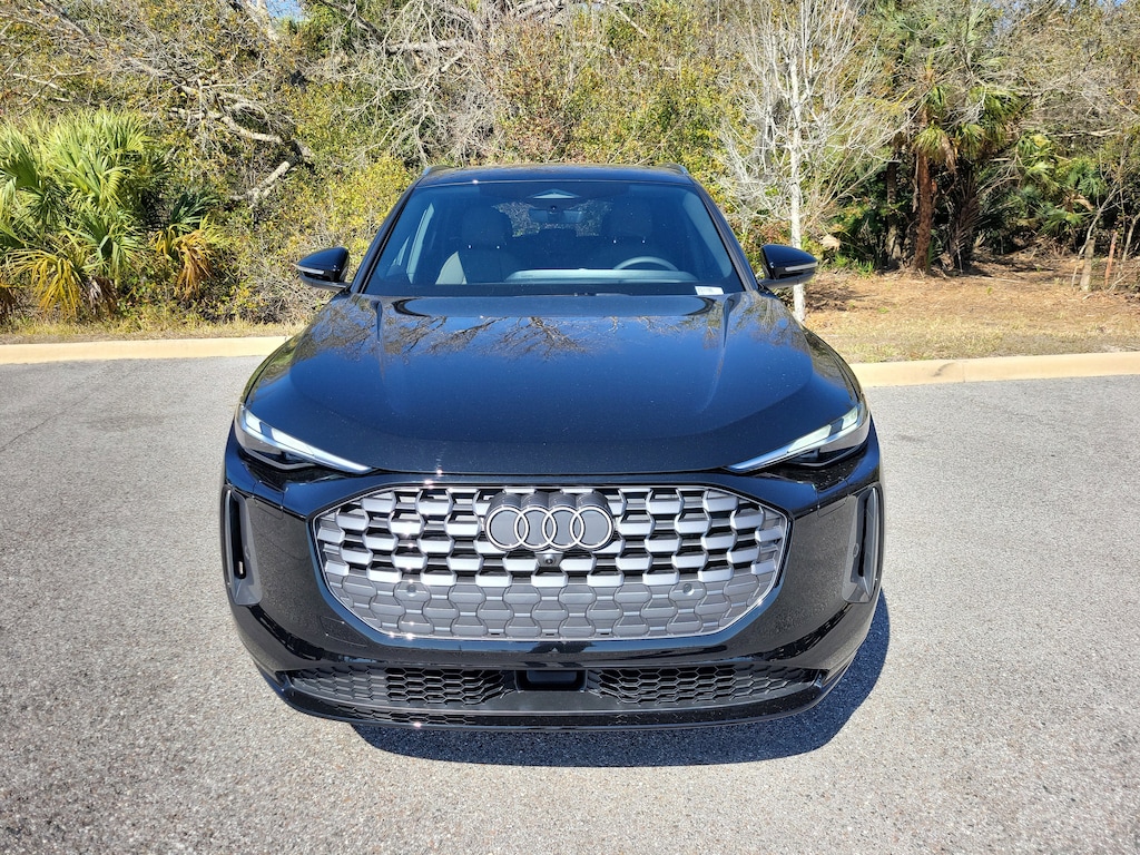 New 2025 Audi Q5 2.0T Premium SUV